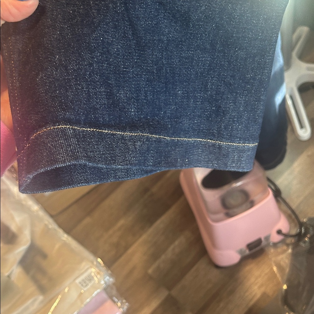 SPANXshape EverWear  Blue Women's Flair Leg Jeans Gorgeous Size -Medium - Picture 13 of 15